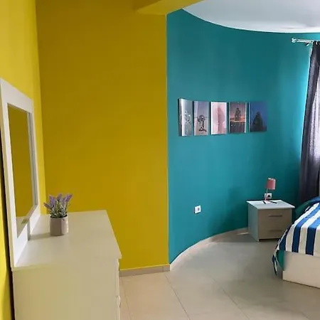 Lovely Seaview Apartment Vlore