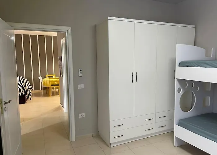 Lovely Seaview * Vlore